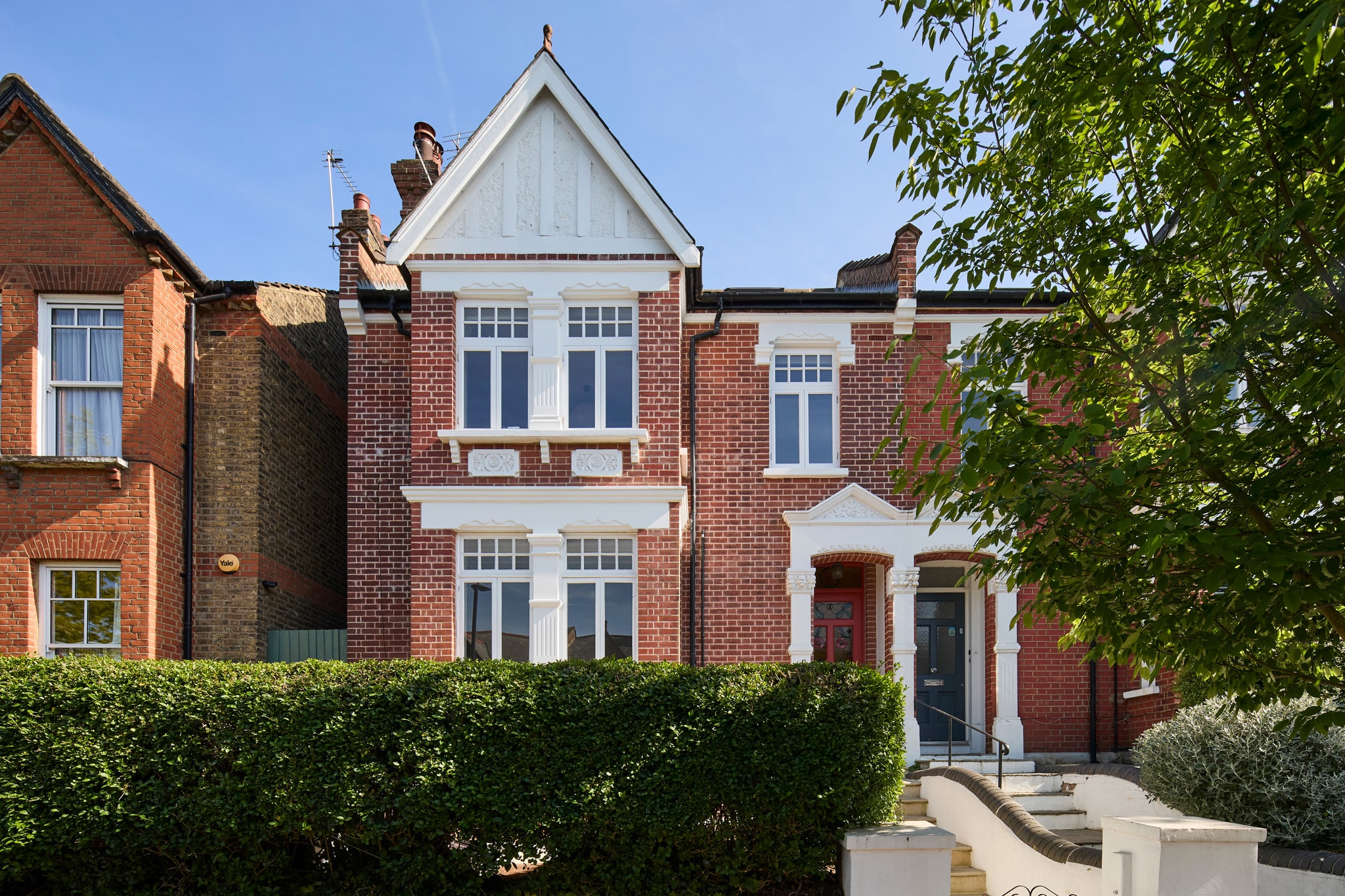 Elm Grove, Crouch End