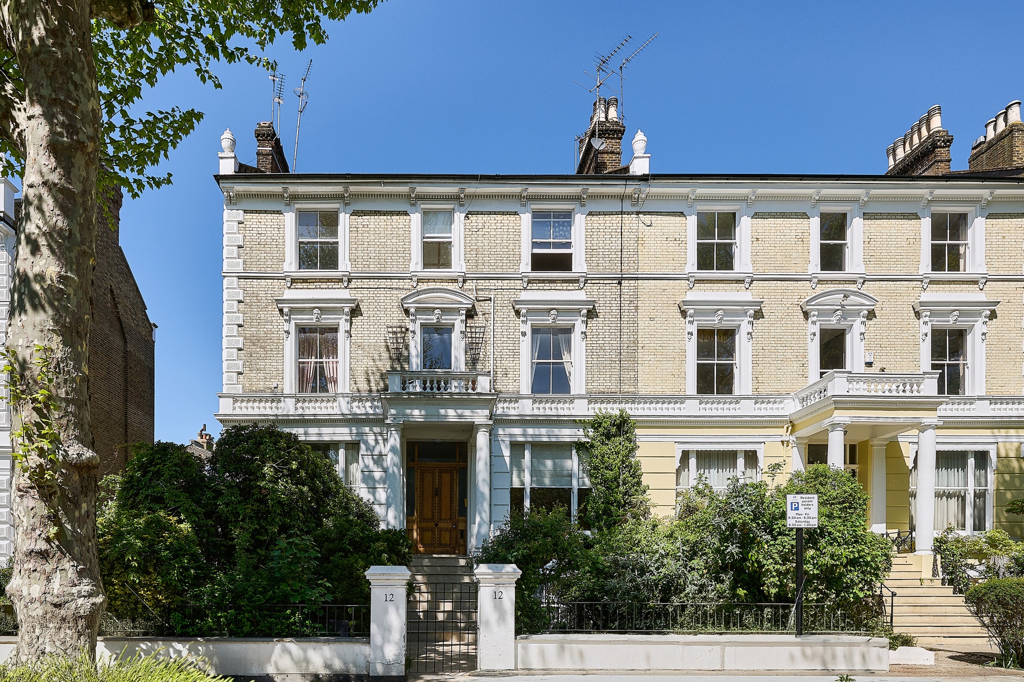 Bassett Road, Notting Hill