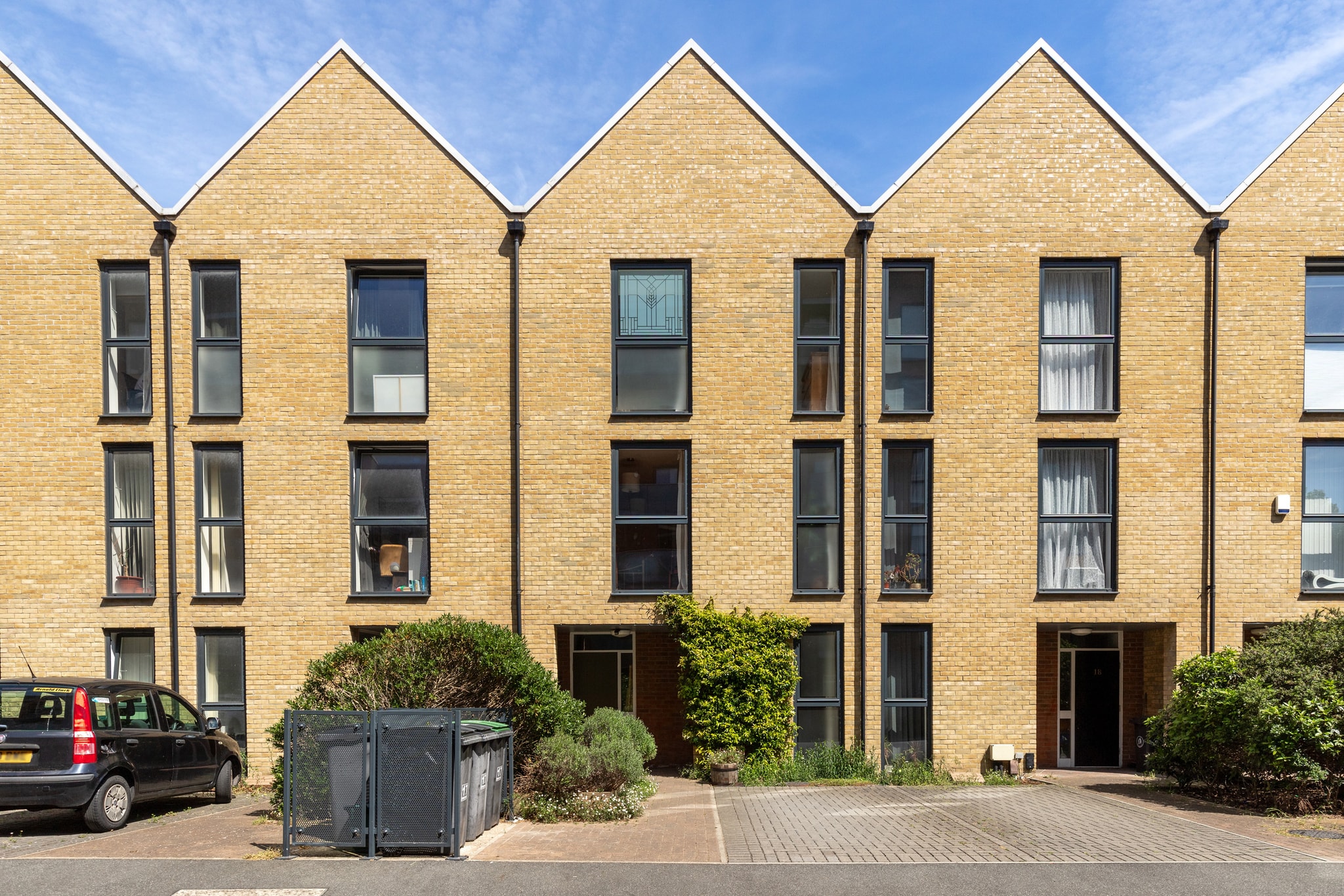 Bathurst Square, South Tottenham